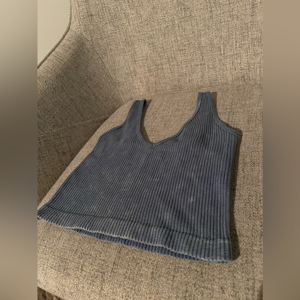 Washed blue crop tank. Size S.